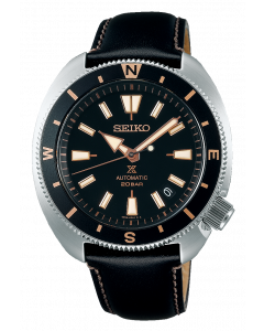 Seiko Prospex SRPG17K1 on tyylikäs miesten rannekello, jonka muotoilu poikkeaa tavallisesta pyöreästä kellon rungosta. 42,4mm kellotaulu ja 45,2mm korkea kellon runko muodostavat tyylikkään kokonaisuuden. Kellossa on automaattikoneisto, jonka käyntivara o